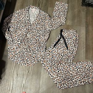 Victoria Secret Pajama set